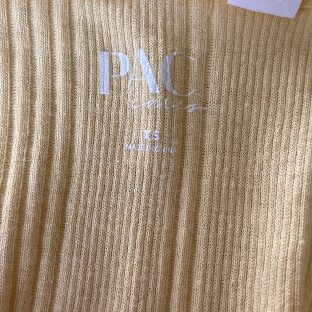 pacsun yellow tied top with layering tank top - Picture 3 of 6
